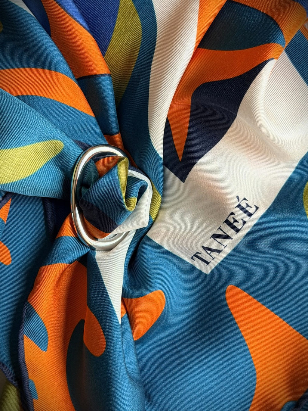 TANEÉ Silk Styling Ring - Silver toned